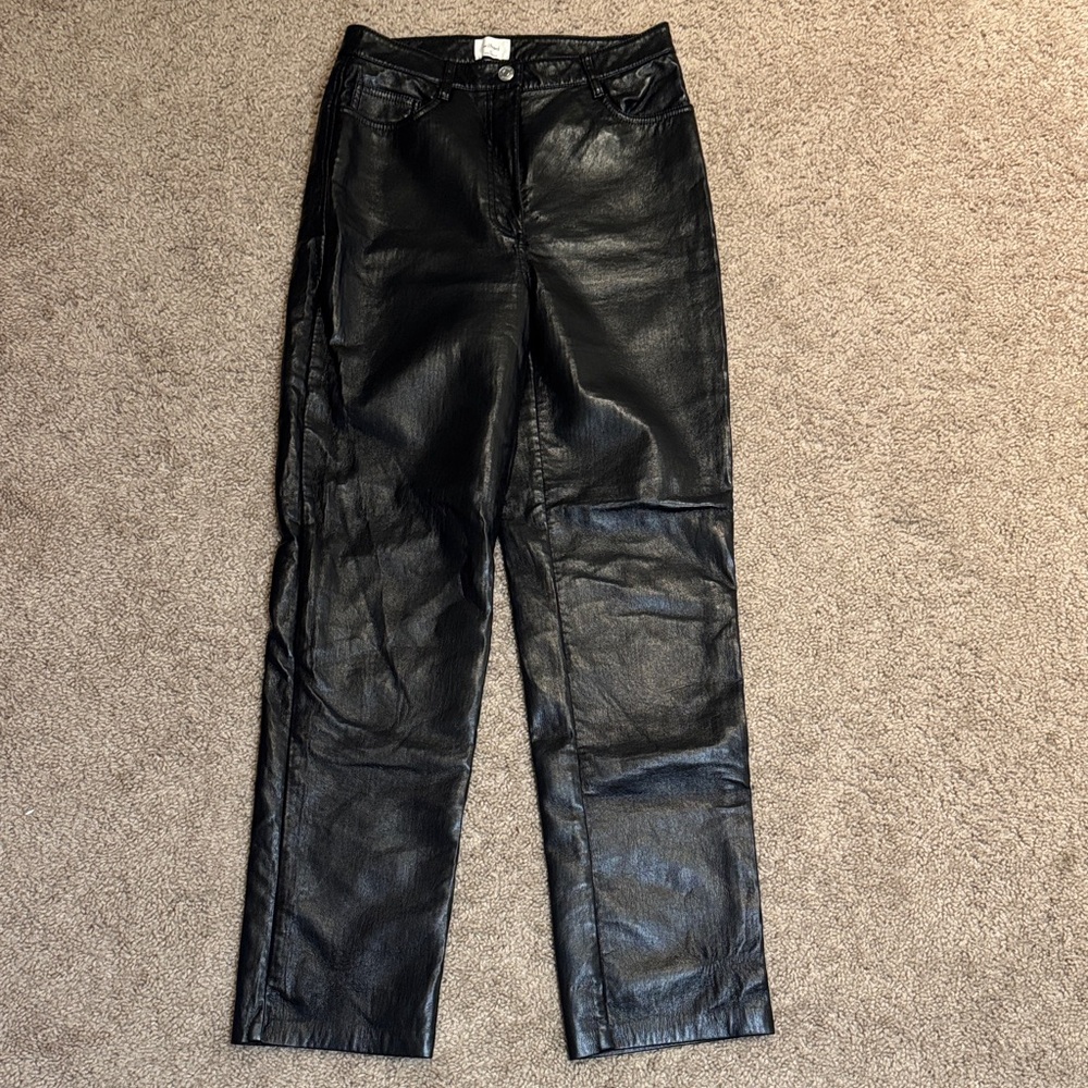 Wilfred Black Straight Leg Women's Jeans